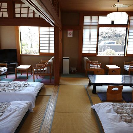 Nishimiyasou Hotel Fujikawaguchiko Exterior foto