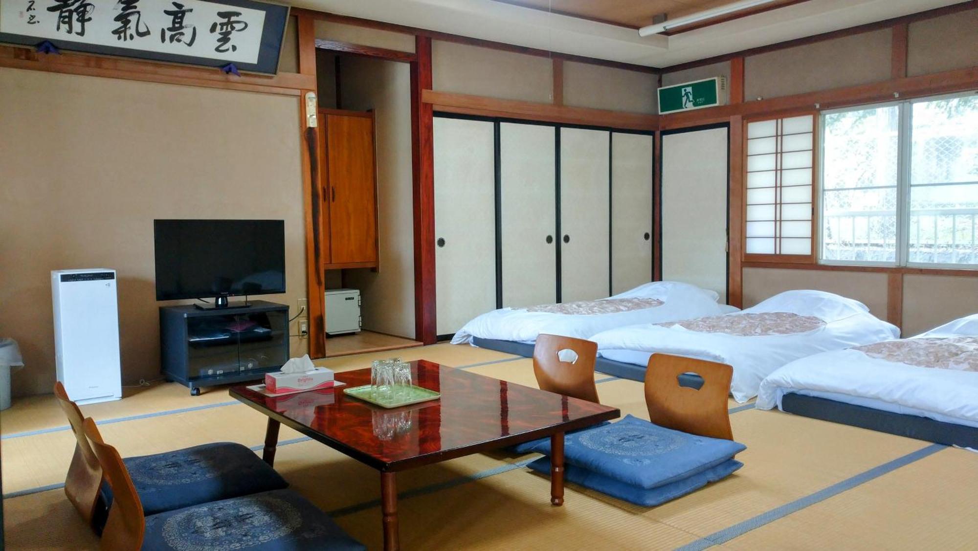 Nishimiyasou Hotel Fujikawaguchiko Exterior foto