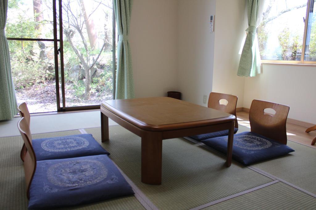 Nishimiyasou Hotel Fujikawaguchiko Exterior foto
