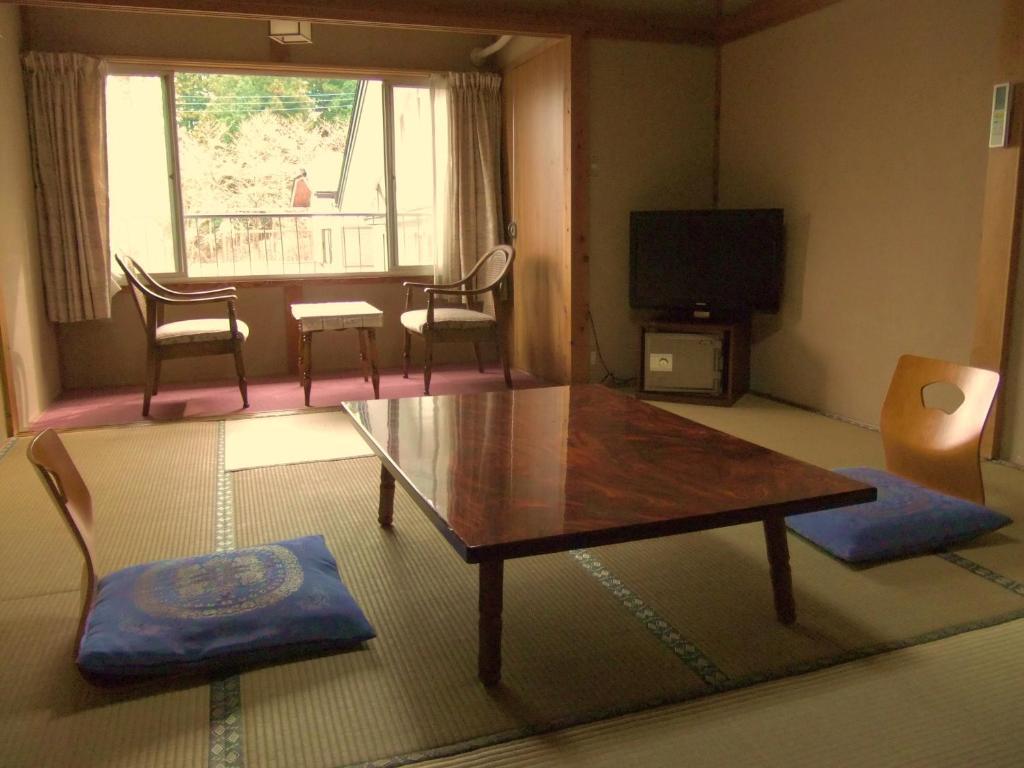 Nishimiyasou Hotel Fujikawaguchiko Exterior foto