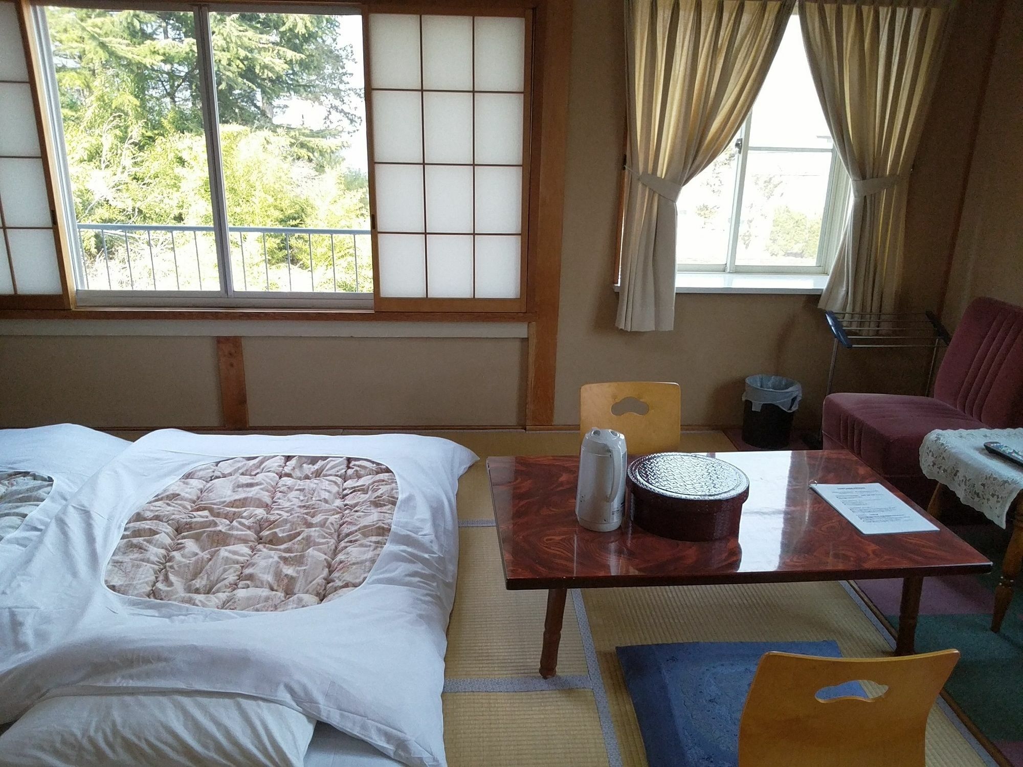 Nishimiyasou Hotel Fujikawaguchiko Exterior foto